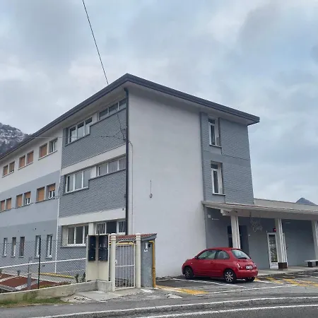 Hotell Zeta Lodrino 2*